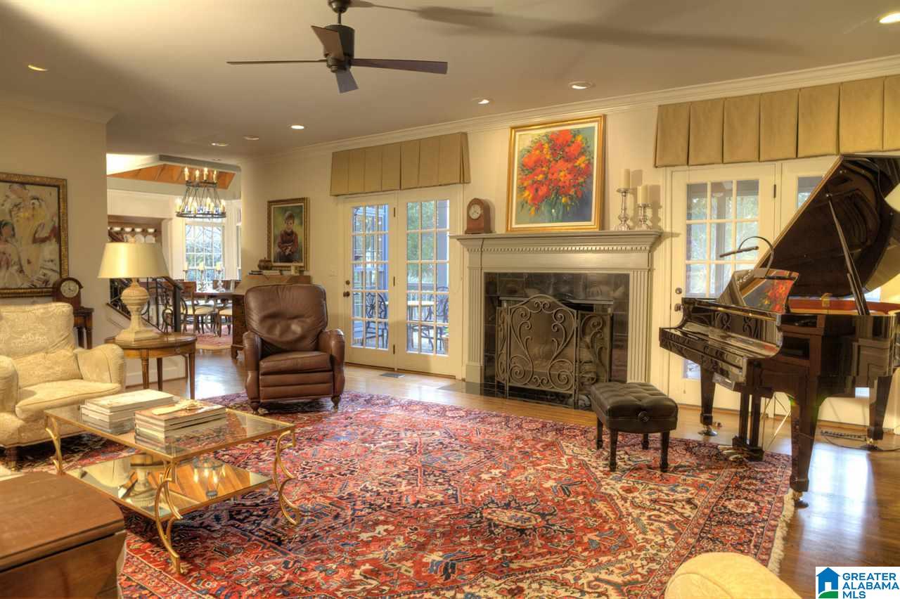 2019 Magnolia Ridge Birmingham, AL 35243 - Photo 18 of 48