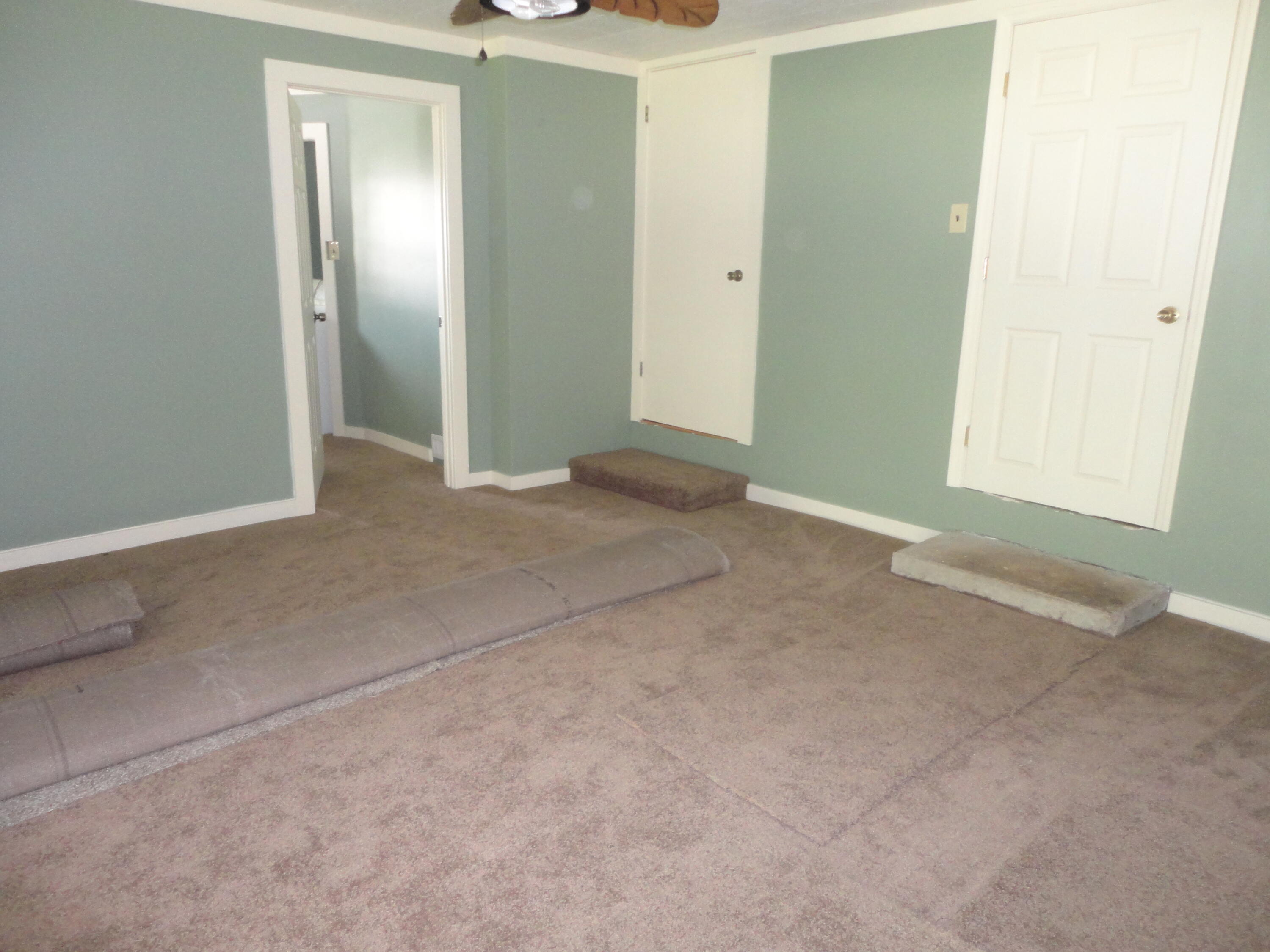 1220 Greens Lake Road East Ridge, TN 37412 - Photo 6 of 13 DSC02177