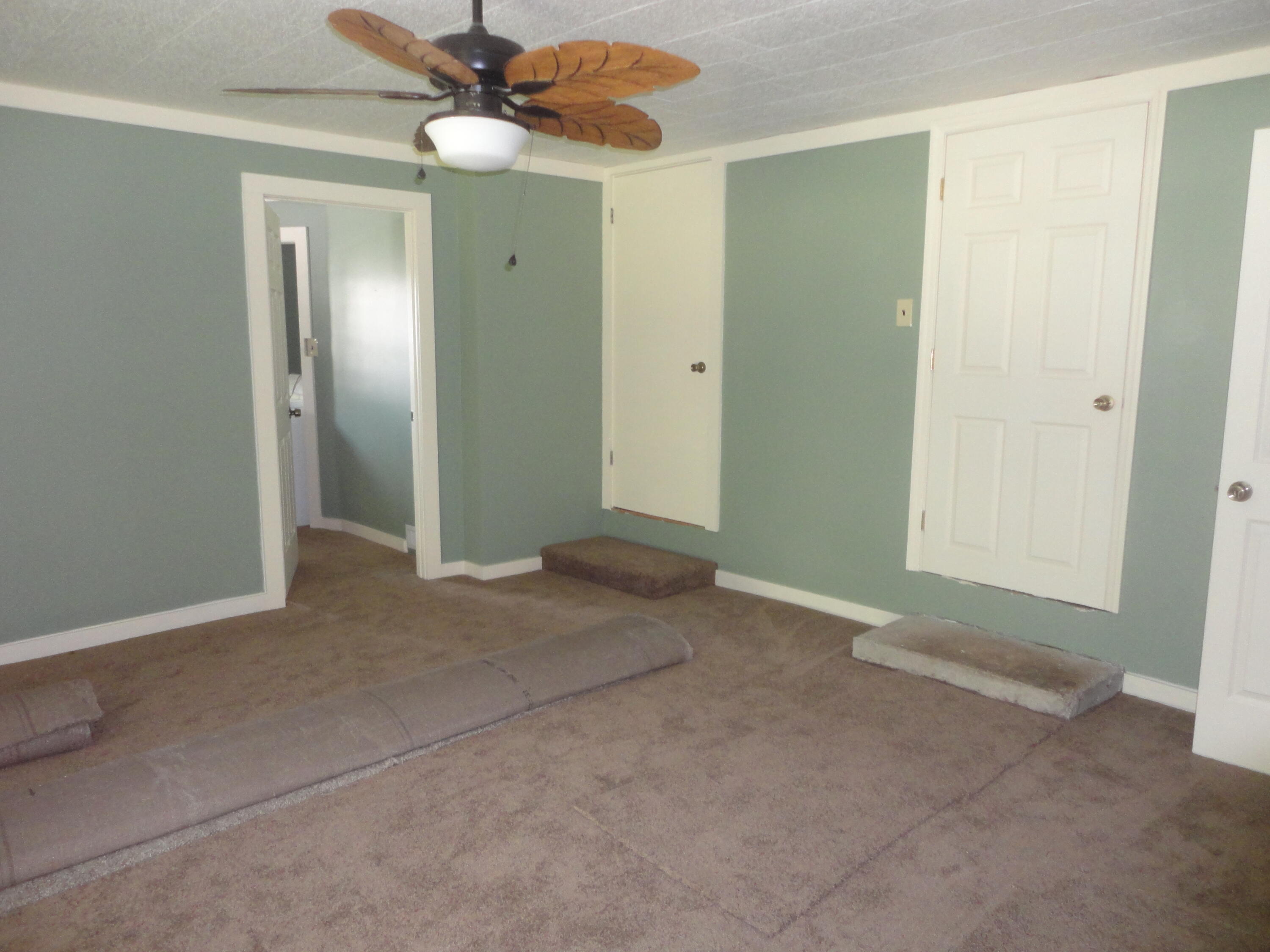 1220 Greens Lake Road East Ridge, TN 37412 - Photo 7 of 13 DSC02179