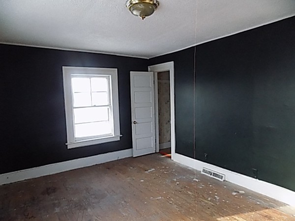 24 Spring Street West Springfield, MA 01089 - Photo 17 of 22 Gallery Image 17