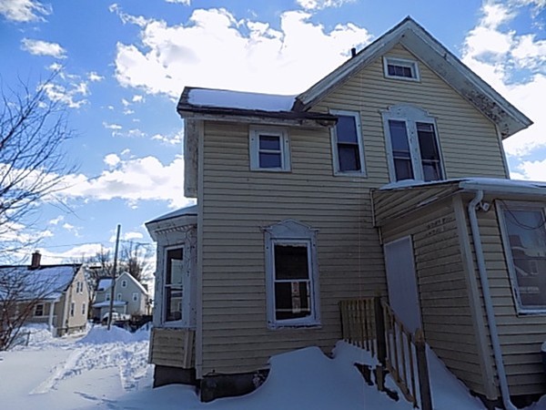 24 Spring Street West Springfield, MA 01089 - Photo 4 of 22 Gallery Image 4