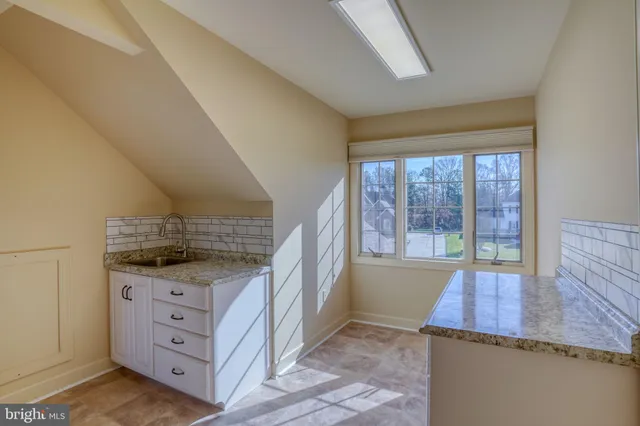 $950,000 | 1810 Windswept Circle, Dover, DE 19901