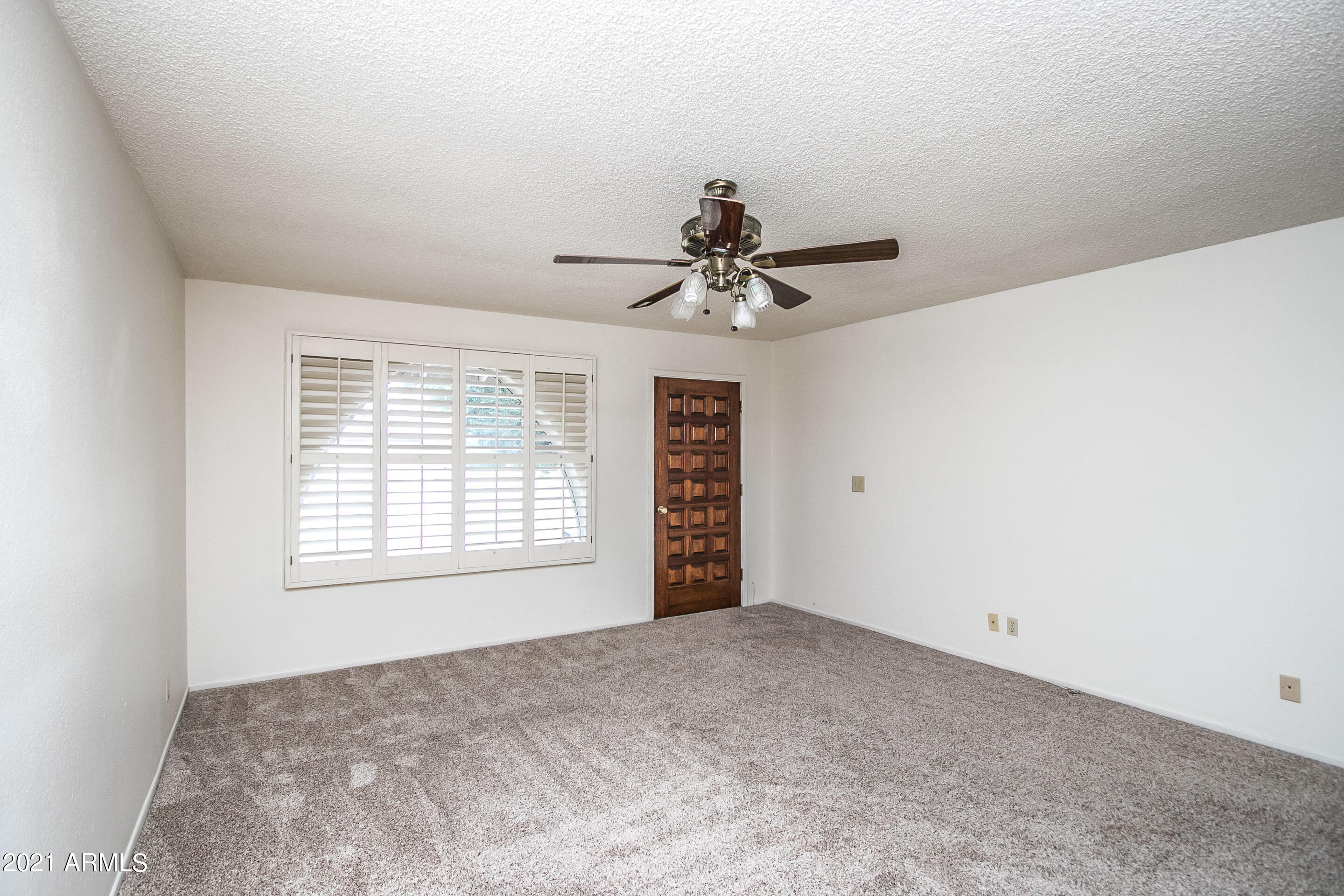 929 East Harwell Road Gilbert, AZ 85234 - Photo 28 of 33 Harwell Rd-6