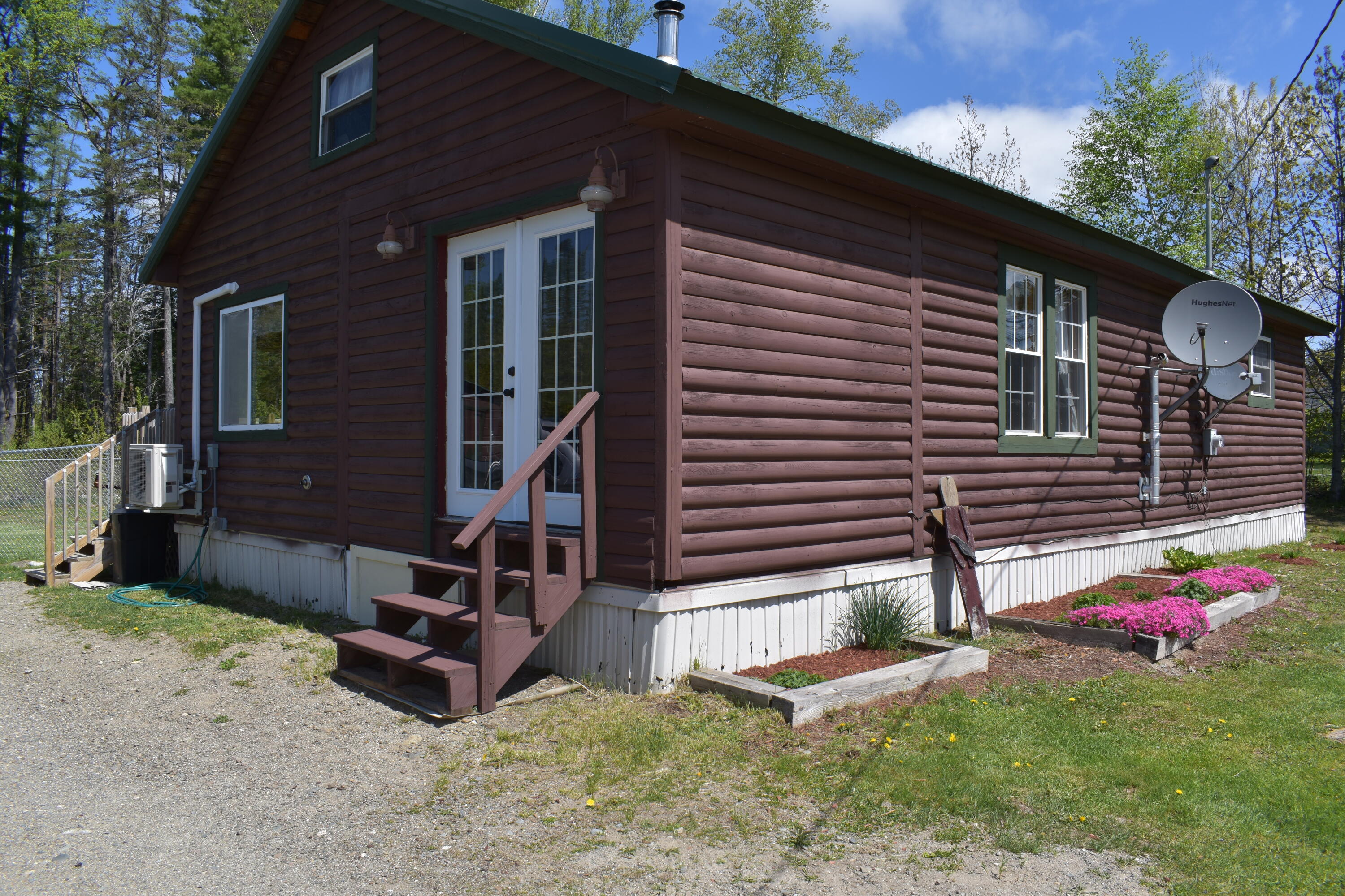 95 South Chester Road Lincoln, ME 04457 - Photo 3 of 37 DSC_0025