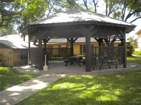 $138,900 | 900 East Dallas Avenue, Unit UT18, McAllen, TX 78501