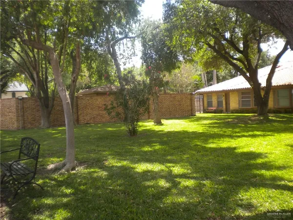 $138,900 | 900 East Dallas Avenue, Unit UT18, McAllen, TX 78501