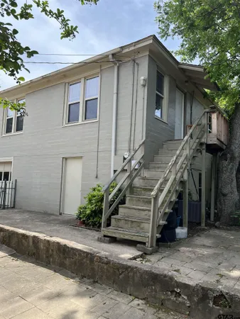 $1,100 | 328 Mockingbird Lane, Tyler, TX 75701