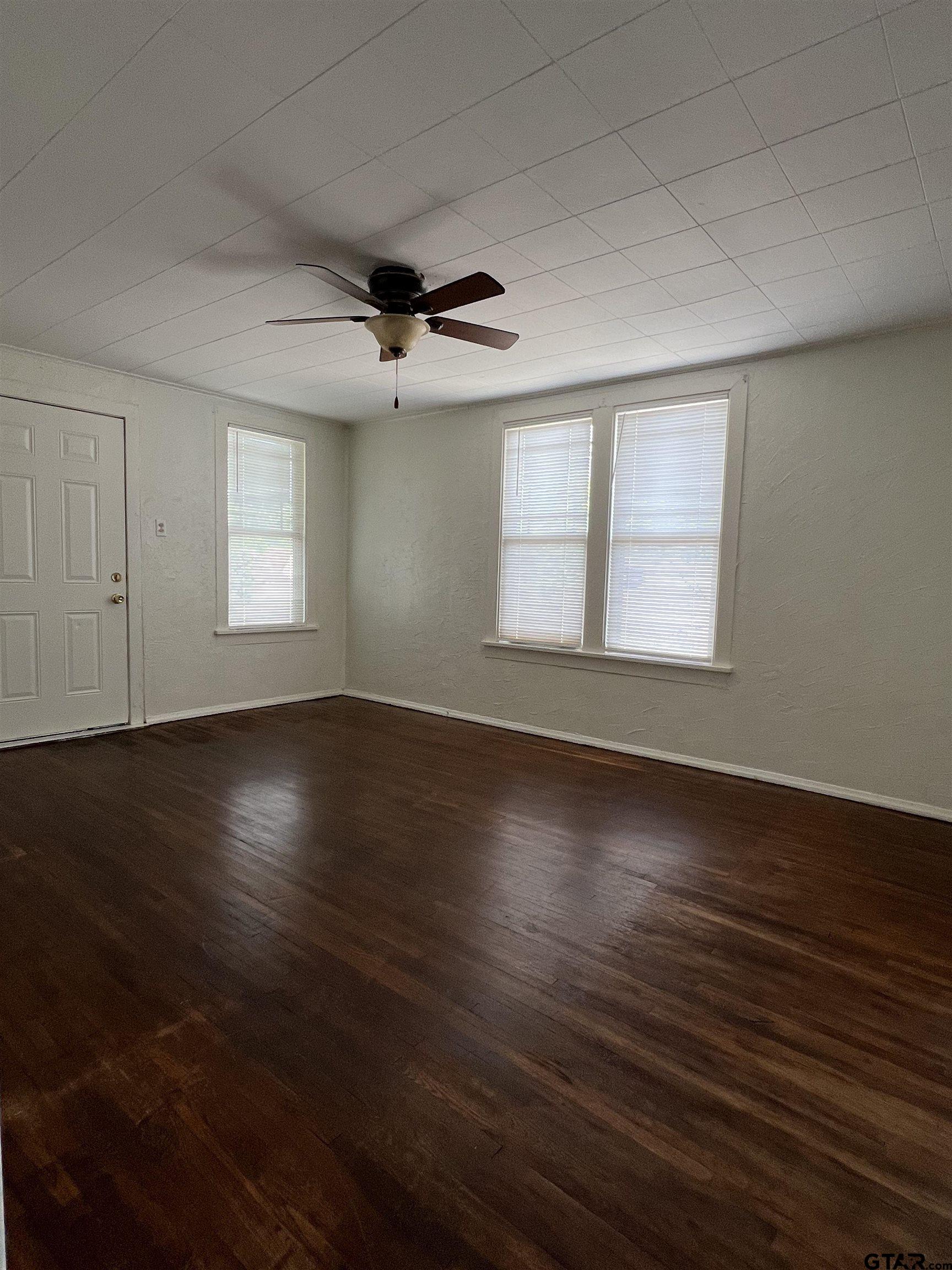 328 Mockingbird Lane Tyler, TX 75701 - Photo 5 of 7