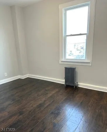$2,000 | 33 Ryerson Avenue, Paterson, NJ 07502