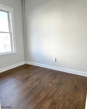 $2,000 | 33 Ryerson Avenue, Paterson, NJ 07502