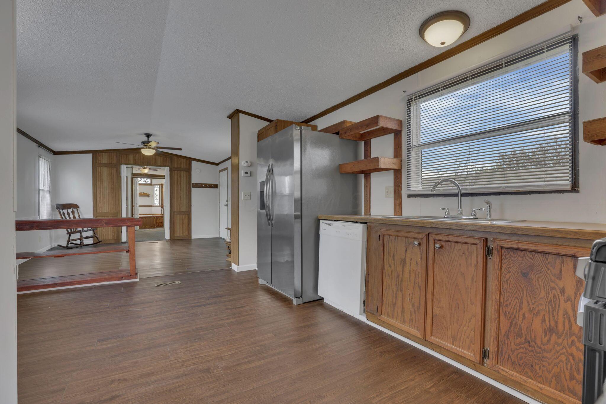 1330 Hanover Road, Unit 203 Delaware, OH 43015 - Photo 14 of 38 14-web-or-mls-IMG_3594