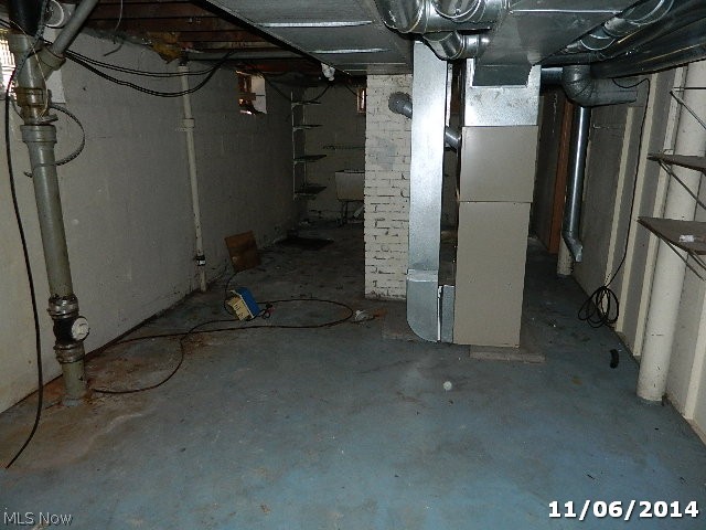 18026 Marcella Road Cleveland, OH 44119 - Photo 6 of 6 Gallery Image 6