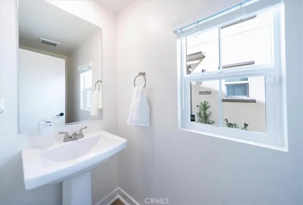$675,000 | 35246 Blossom Place, Fallbrook, CA 92028