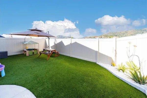 $675,000 | 35246 Blossom Place, Fallbrook, CA 92028