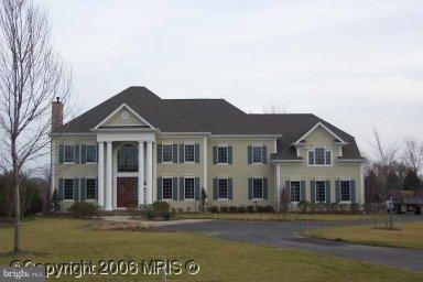 3021 Solomons Island Road Edgewater, MD 21037 - Photo 1 of 27 Exterior (Main)
