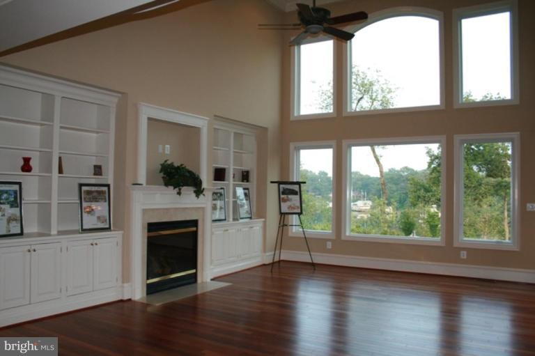 3021 Solomons Island Road Edgewater, MD 21037 - Photo 2 of 27 Great Room