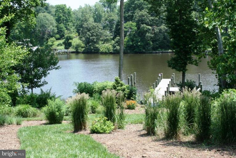3021 Solomons Island Road Edgewater, MD 21037 - Photo 18 of 27 View from Unit
