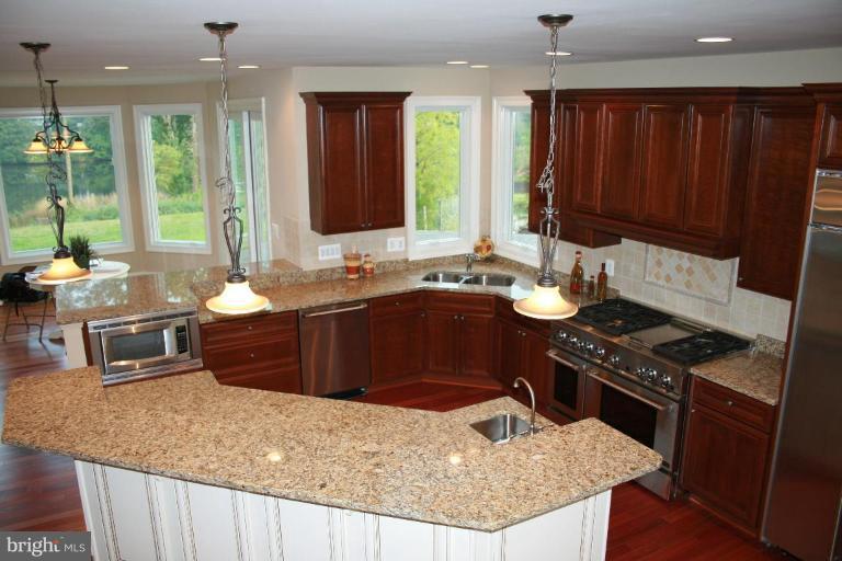 3021 Solomons Island Road Edgewater, MD 21037 - Photo 7 of 27 Kitchen #2