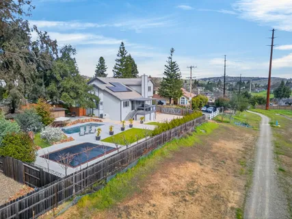 $889,000 | 504 Del Monte Court, El Dorado Hills, CA 95762