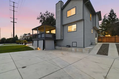 $889,000 | 504 Del Monte Court, El Dorado Hills, CA 95762