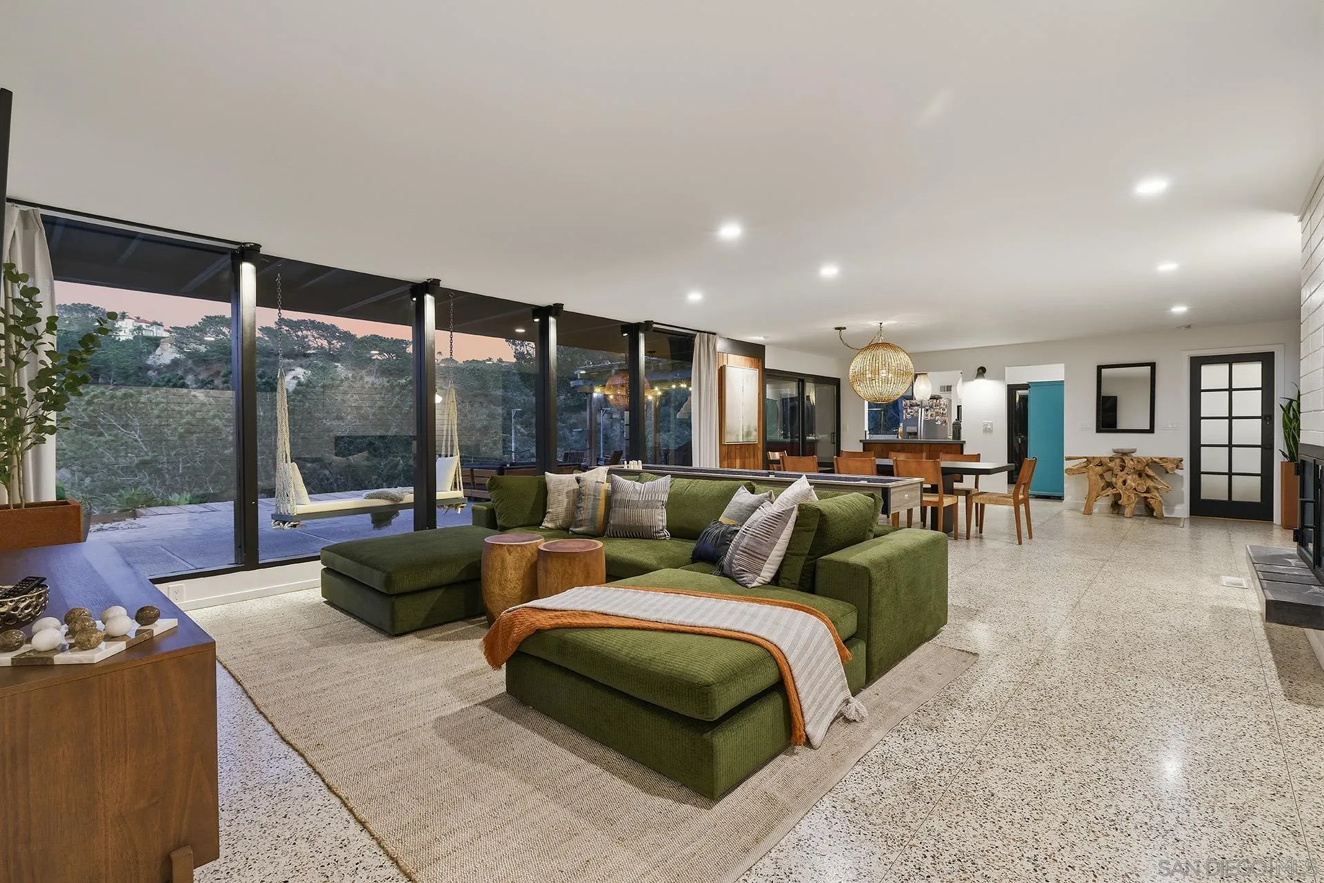 1234 Oribia Road Del Mar, CA 92014 - Photo 32 of 36