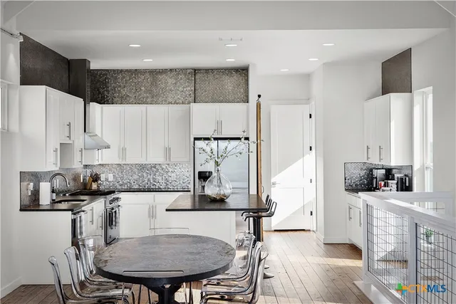 $2,575,000 | 1259 Edwards Boulevard, New Braunfels, TX 78132