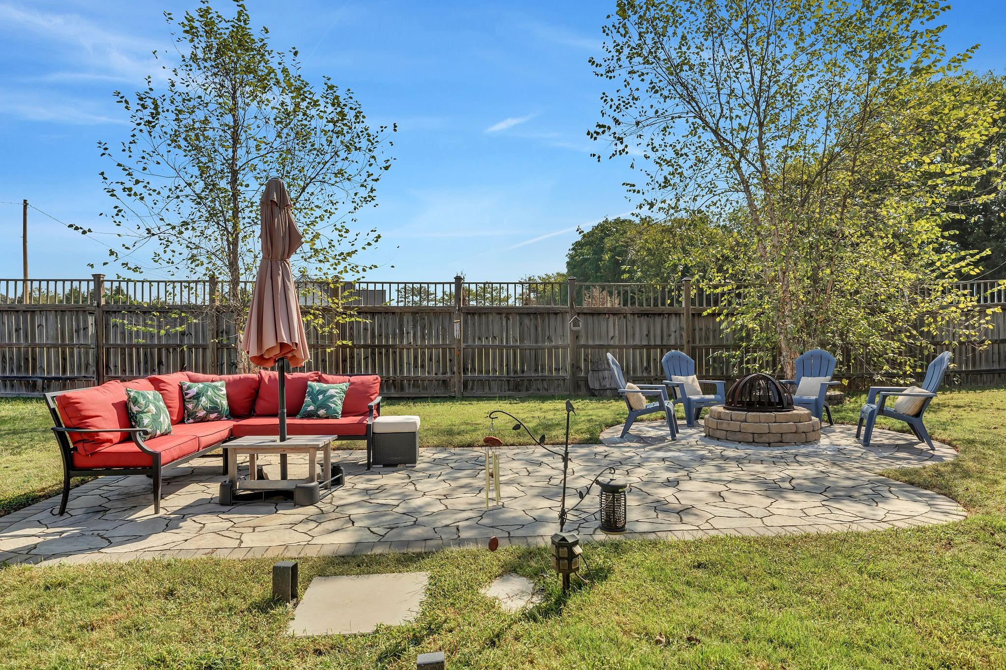 4711 Lunns Store Road Chapel Hill, TN 37034 - Photo 24 of 34 a view of a backyard with sitting area