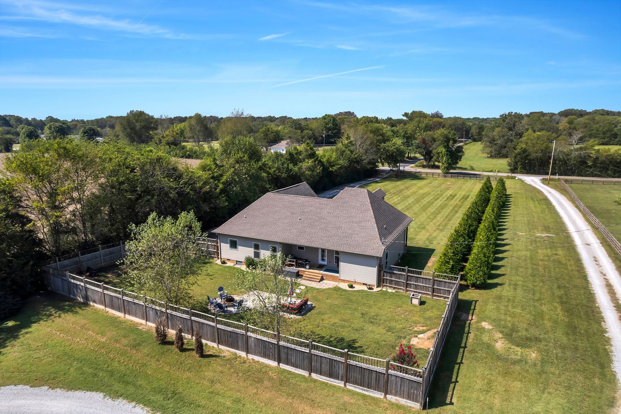 4711 Lunns Store Road Chapel Hill, TN 37034 - Photo 26 of 34 an aerial view of a house having outdoor space