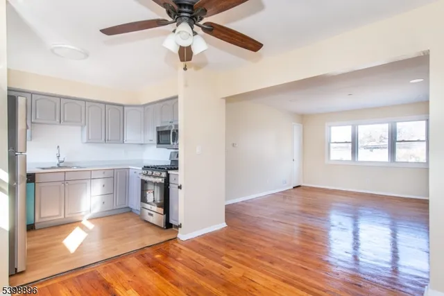 $3,000 | 413 Essex Street, Hackensack, NJ 07601