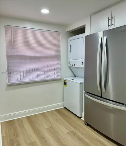 $2,300 | 430 Commodore Drive, Unit 206, Plantation, FL 33325