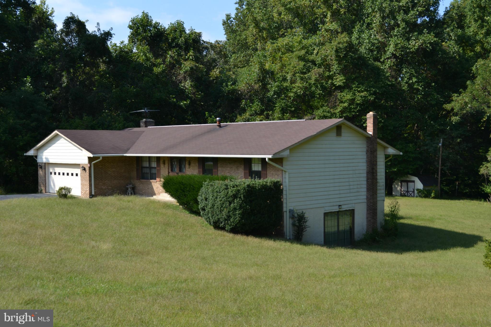5851 Cari Road Huntingtown, MD 20639 - Photo 2 of 24 Exterior (Front)