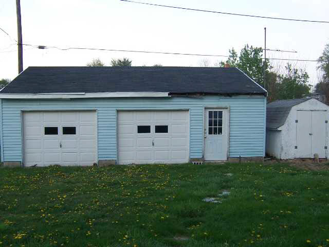 509 North Broadway Street Butler, IN 46721 - Photo 2 of 9 Gallery Image 2