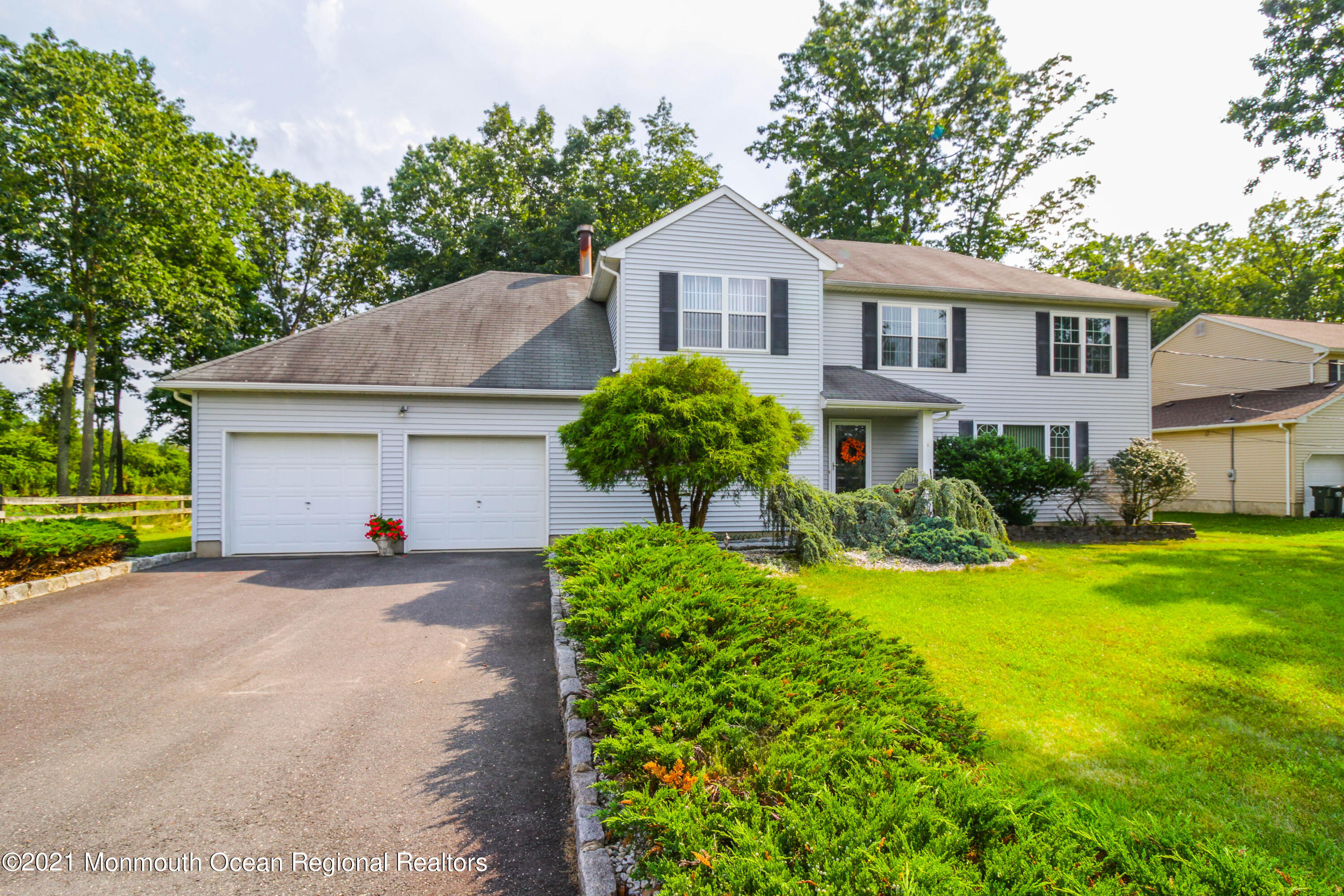 378 Pfister Road Jackson, NJ 08527 - Photo 2 of 37 378PfisterRd0001