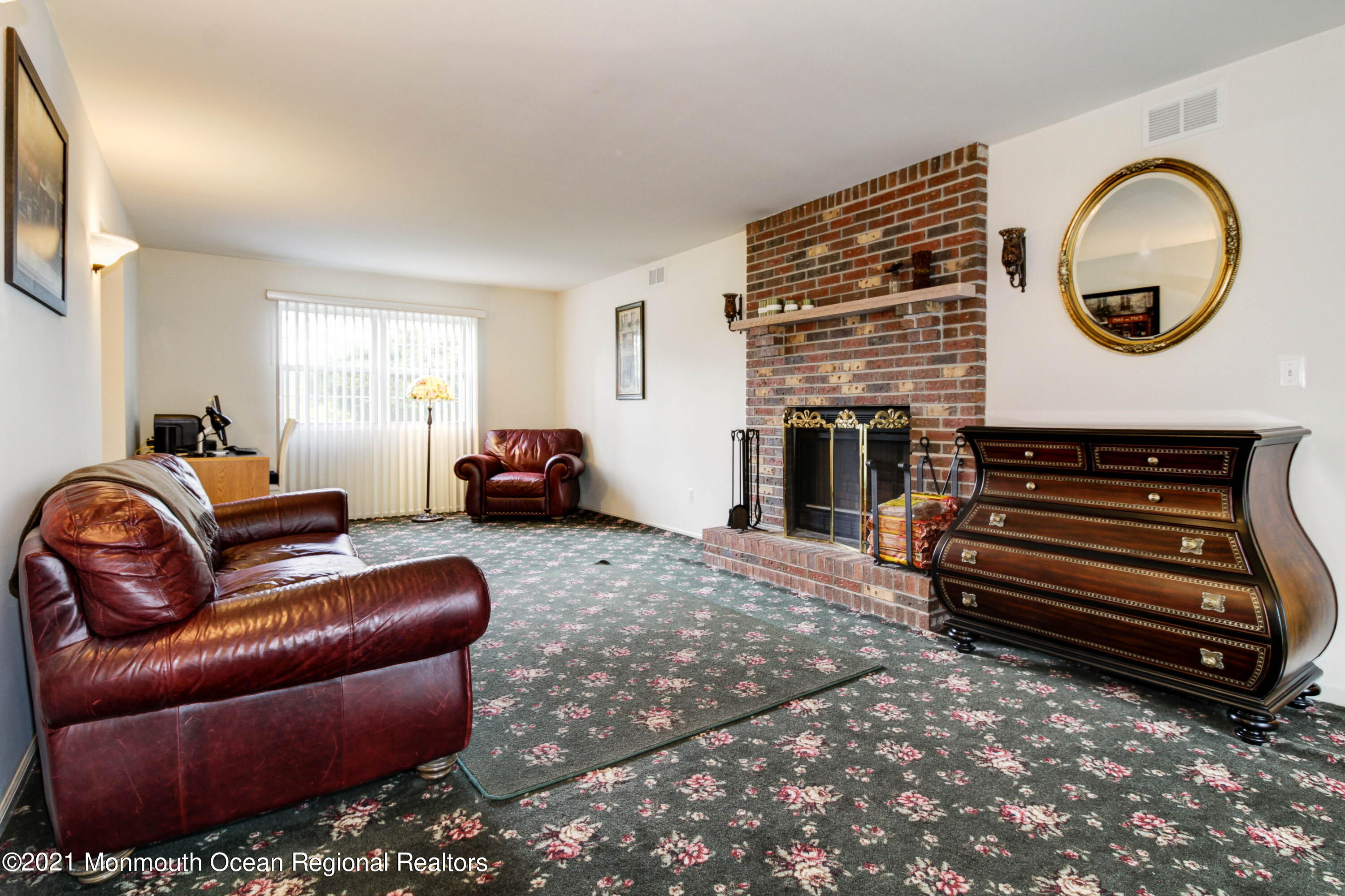378 Pfister Road Jackson, NJ 08527 - Photo 14 of 37 378PfisterRd0014