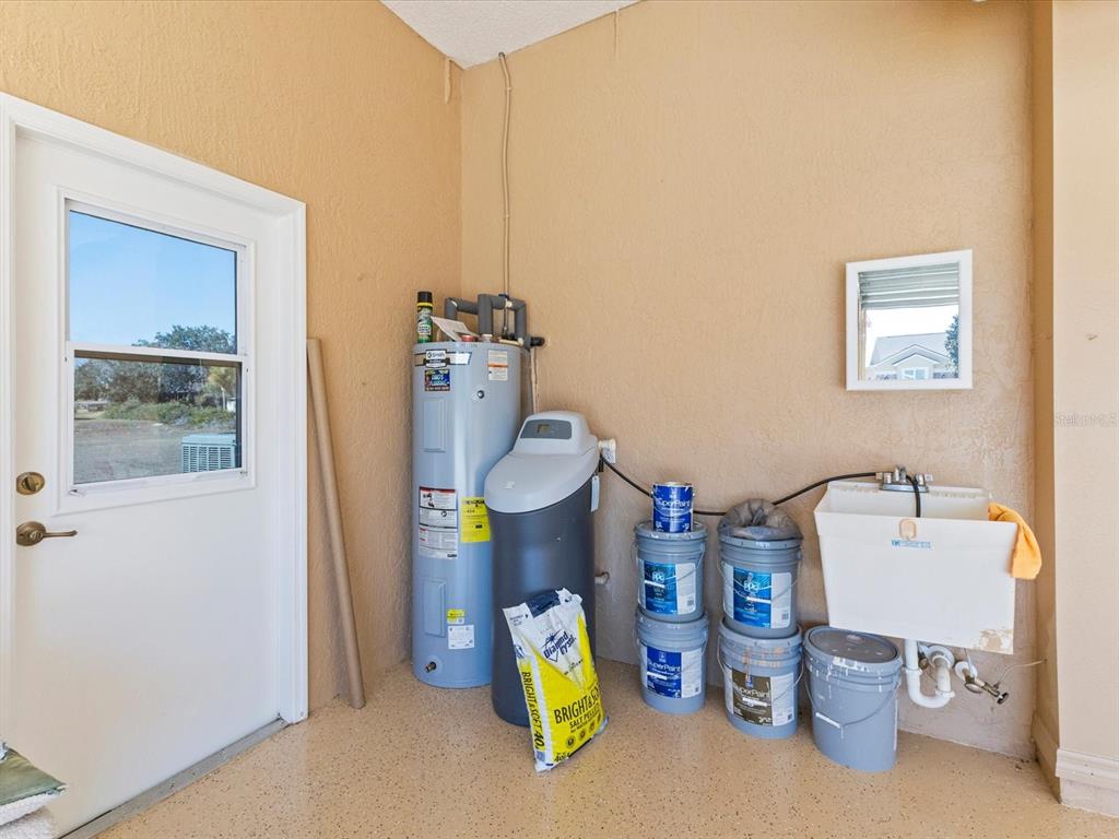 13417 Whitehaven Court Spring Hill, FL 34609 - Photo 31 of 60