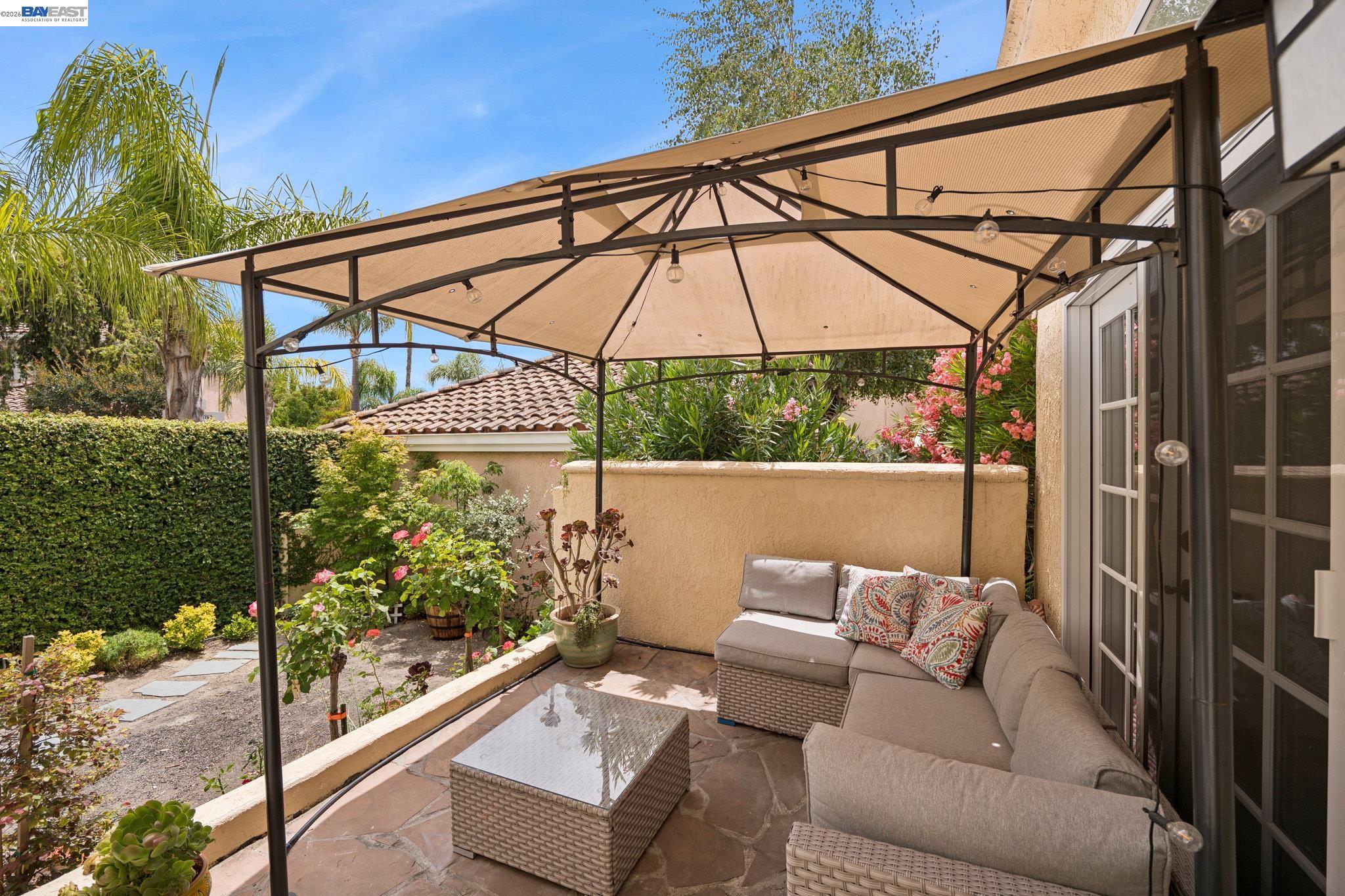 215 Majorca Drive San Ramon, CA 94582 - Photo 4 of 50