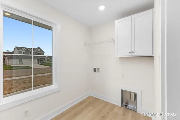 $515,000 | 4862 Beesing Circle, Unit 14, Caledonia, MI 49316