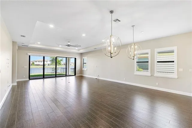 $1,080,000 | 11835 South Baypoint Circle, Parkland, FL 33076