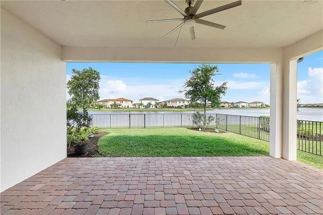 $1,080,000 | 11835 South Baypoint Circle, Parkland, FL 33076