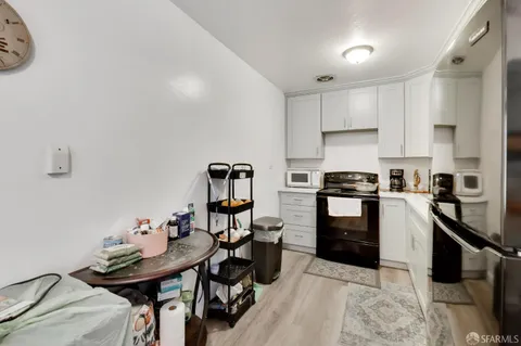 $975,000 | 3404 School Street, Oakland, CA 94602