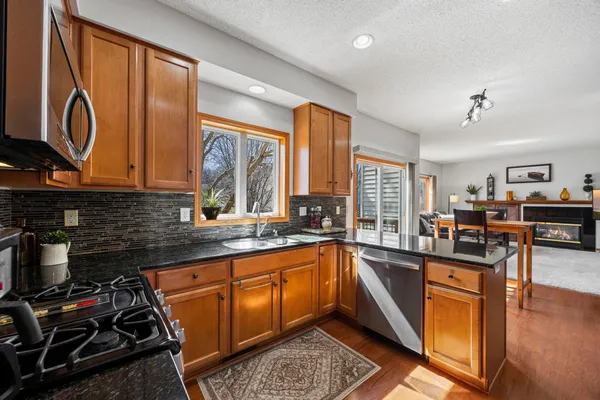 $500,000 | 1832 Alden Avenue, Shakopee, MN 55379