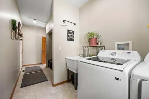 $500,000 | 1832 Alden Avenue, Shakopee, MN 55379