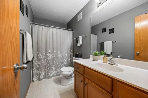 $500,000 | 1832 Alden Avenue, Shakopee, MN 55379