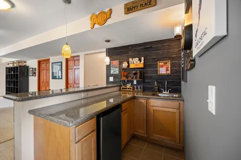 $500,000 | 1832 Alden Avenue, Shakopee, MN 55379