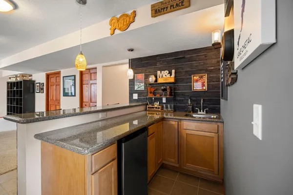 $500,000 | 1832 Alden Avenue, Shakopee, MN 55379