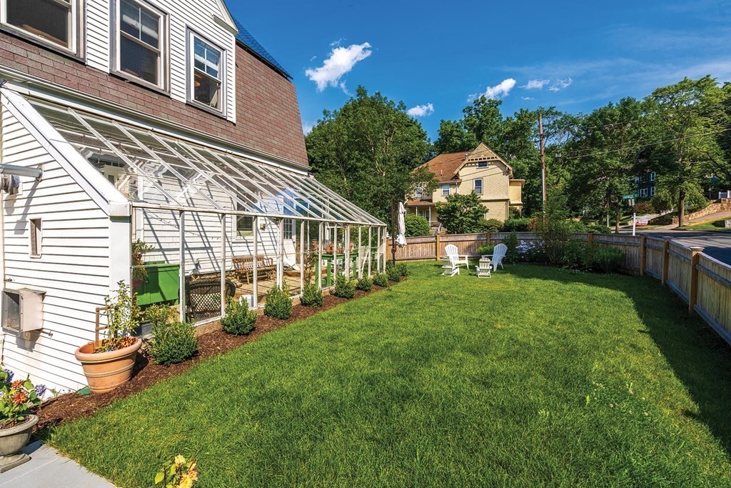 37 Knowles Street Newton, MA 02459 - Photo 30 of 31