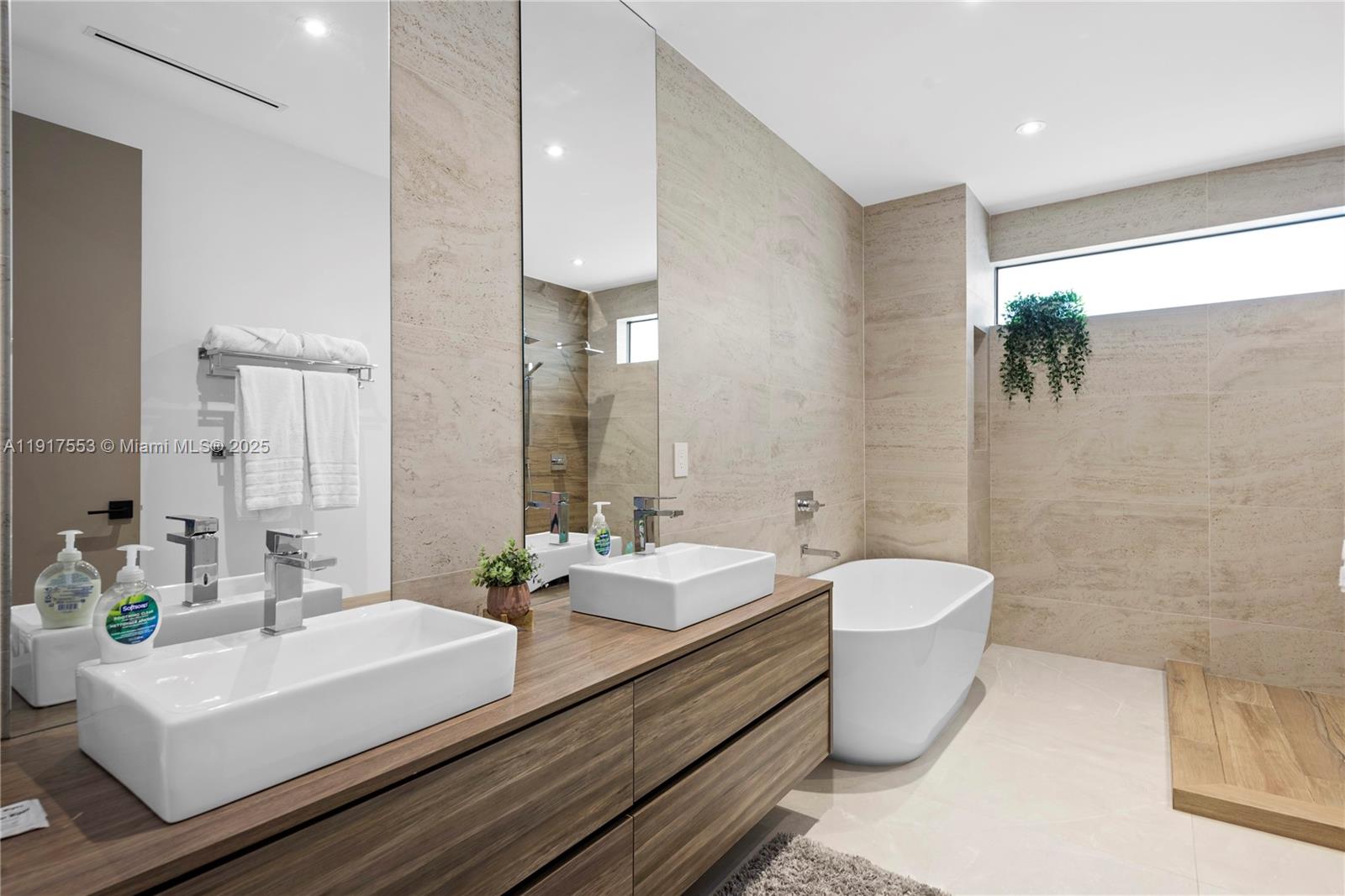 1881 Northeast 196th Terrace Miami, FL 33179 - Photo 33 of 98