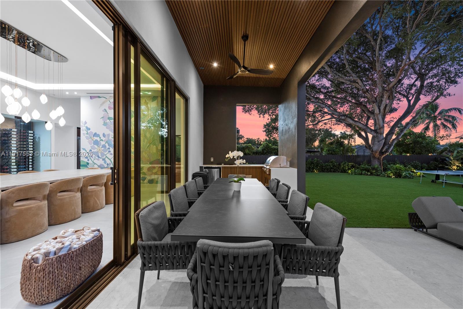 1881 Northeast 196th Terrace Miami, FL 33179 - Photo 46 of 98