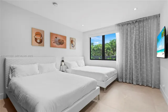 $50,000 | 1881 Northeast 196th Terrace, Miami, FL 33179