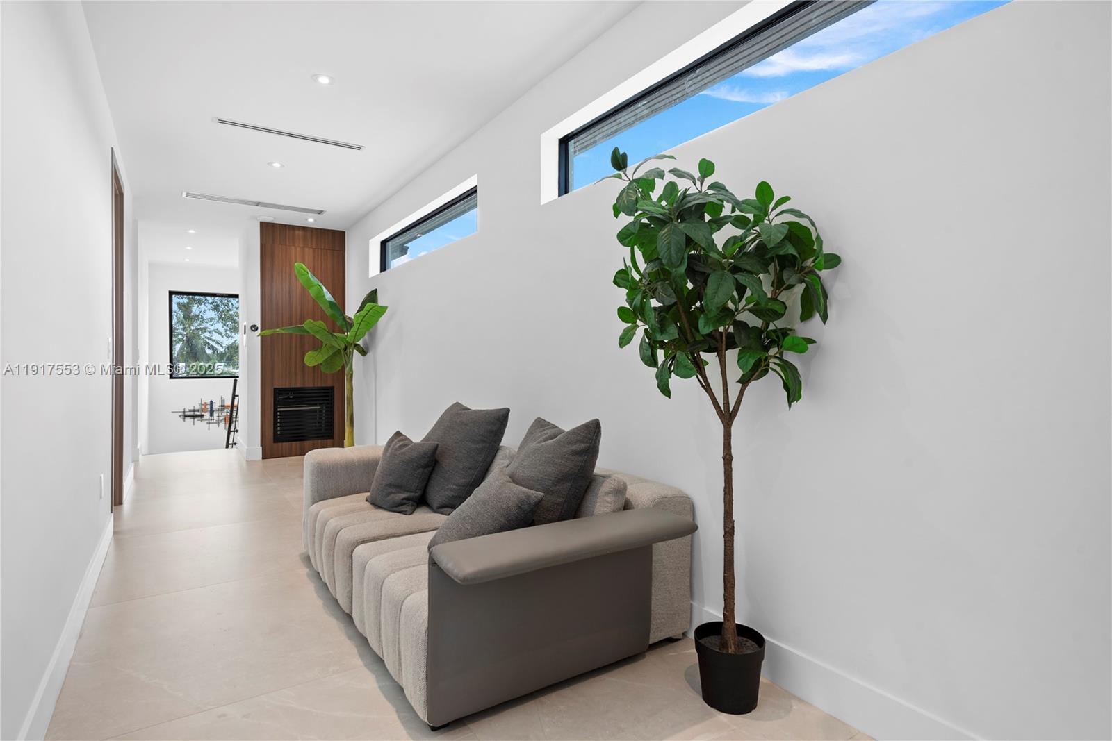 1881 Northeast 196th Terrace Miami, FL 33179 - Photo 94 of 98